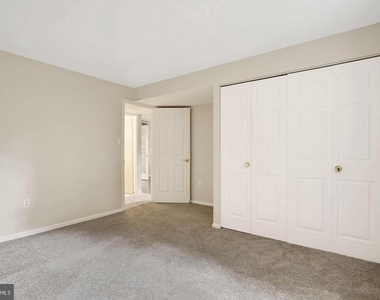 7620 Maritime Lane - Photo Thumbnail 17