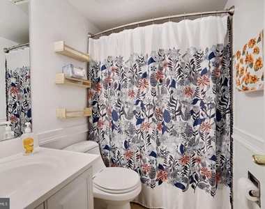 7620 Maritime Lane - Photo Thumbnail 18