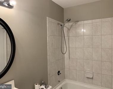 6327 Prince Way - Photo Thumbnail 11