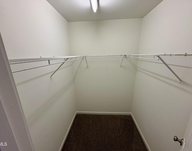 255 Plaza Drive - Photo Thumbnail 10