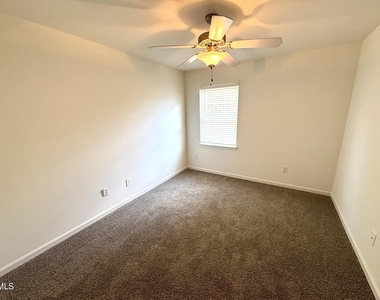 255 Plaza Drive - Photo Thumbnail 8