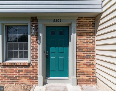 6302 Betsy Ross Court - Photo Thumbnail 27