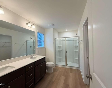109 Steel Springs Lane - Photo Thumbnail 11