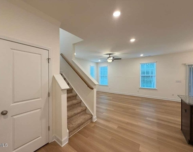 109 Steel Springs Lane - Photo Thumbnail 3