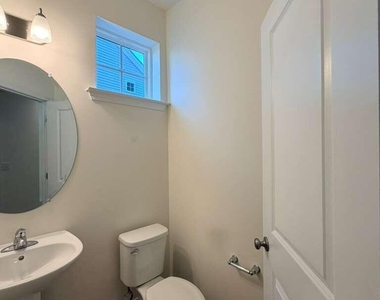109 Steel Springs Lane - Photo Thumbnail 6