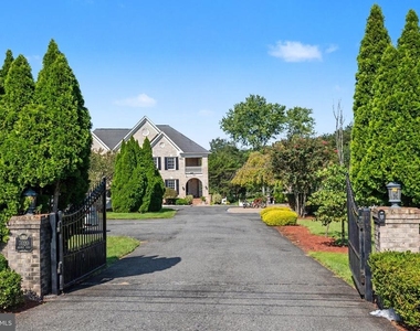 7020 Ordway Road - Photo Thumbnail 1