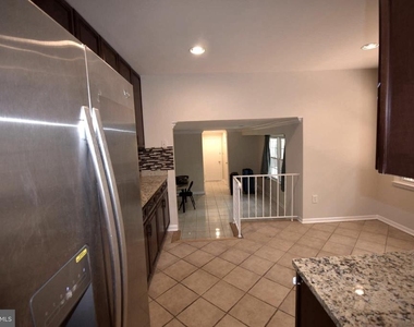 4401 Braeburn Drive - Photo Thumbnail 18