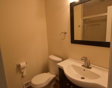 4401 Braeburn Drive - Photo Thumbnail 11