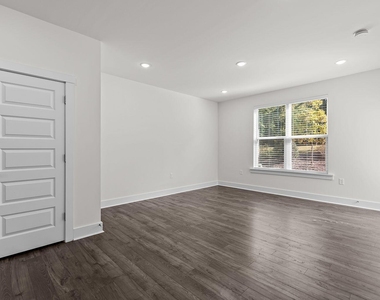 473 Autumn Rain Street - Photo Thumbnail 7