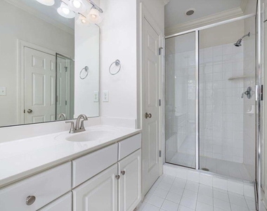 1300 Cameron View Court - Photo Thumbnail 21