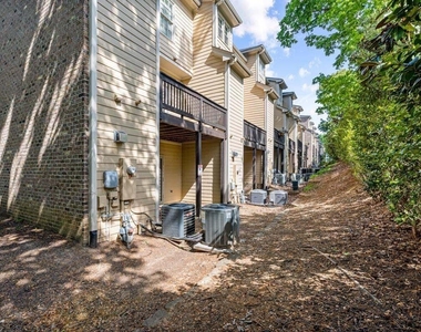 1300 Cameron View Court - Photo Thumbnail 29