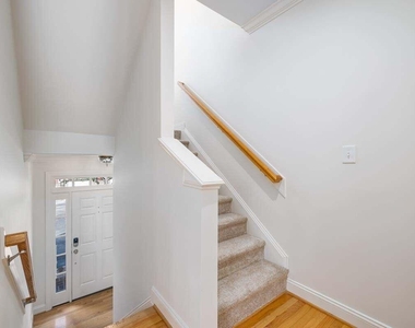 1300 Cameron View Court - Photo Thumbnail 12