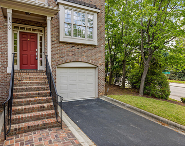 1300 Cameron View Court - Photo Thumbnail 2