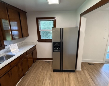 336 W Front Street - Photo Thumbnail 16