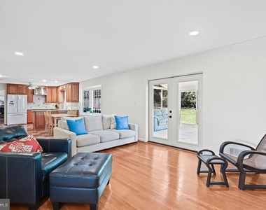 7730 Falstaff Road - Photo Thumbnail 21