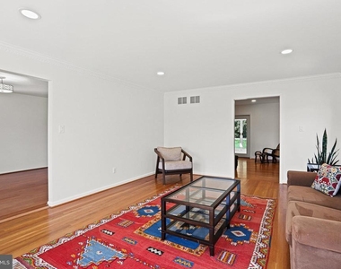 7730 Falstaff Road - Photo Thumbnail 11