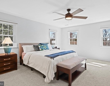 7730 Falstaff Road - Photo Thumbnail 32