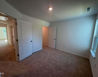 8755 Asher Gray Way - Photo Thumbnail 11