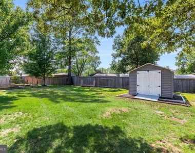 6006 Rivanna Drive - Photo Thumbnail 19