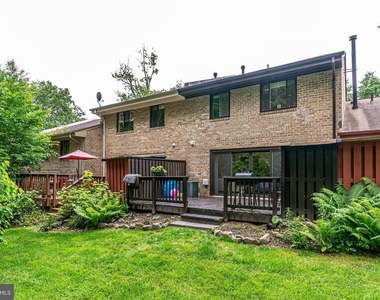 11016 Saffold Way - Photo Thumbnail 23