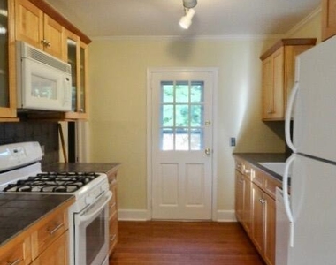 1618 Delaware Avenue - Photo Thumbnail 7