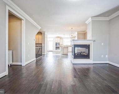 4304 Edosomwan Lane - Photo Thumbnail 15