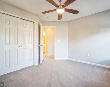 4304 Edosomwan Lane - Photo Thumbnail 27