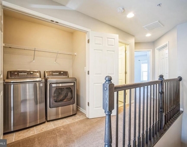 4304 Edosomwan Lane - Photo Thumbnail 30