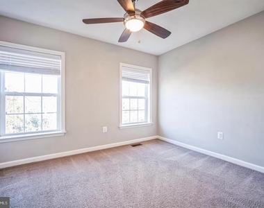 4304 Edosomwan Lane - Photo Thumbnail 26