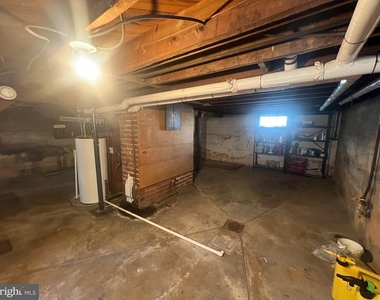 813 Marye Street - Photo Thumbnail 17