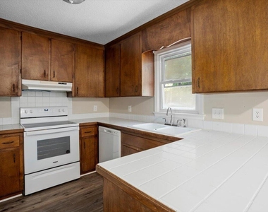 5302 Covey Court - Photo Thumbnail 16