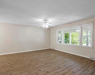 5302 Covey Court - Photo Thumbnail 22