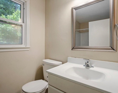 5302 Covey Court - Photo Thumbnail 10