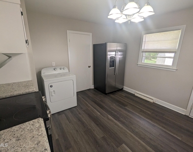 500 N Wilba Road - Photo Thumbnail 9