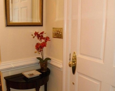 460 Union Street S - Photo Thumbnail 12