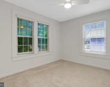 1800 Dewitt Avenue - Photo Thumbnail 14