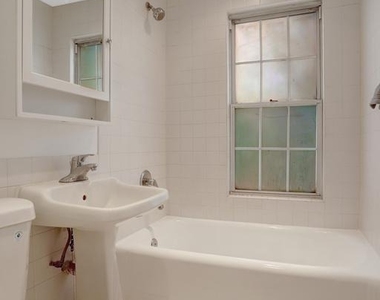 1800 Dewitt Avenue - Photo Thumbnail 19