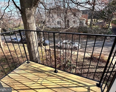 505 Carlisle Drive - Photo Thumbnail 12