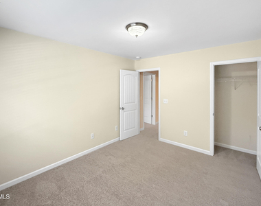 2449 Memory Ridge Drive - Photo Thumbnail 12