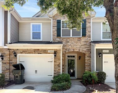 2449 Memory Ridge Drive - Photo Thumbnail 1