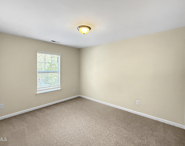 2449 Memory Ridge Drive - Photo Thumbnail 15