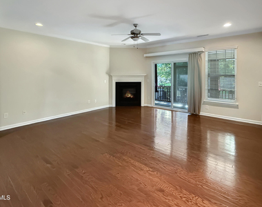 2449 Memory Ridge Drive - Photo Thumbnail 4