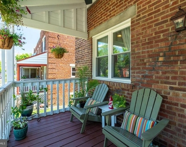 247 Evans Lane - Photo Thumbnail 3