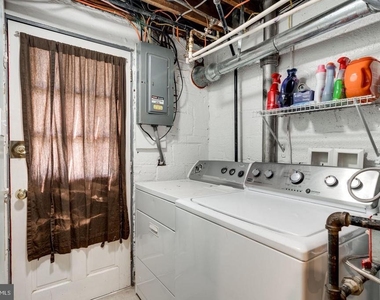 247 Evans Lane - Photo Thumbnail 28