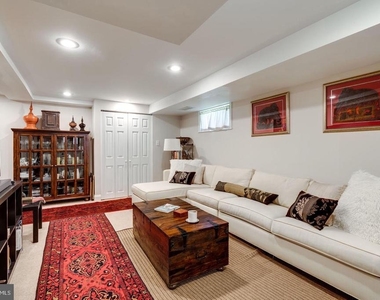247 Evans Lane - Photo Thumbnail 24