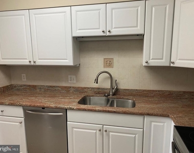 5500 Holmes Run Parkway - Photo Thumbnail 7