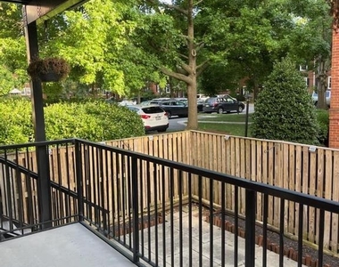 2938 S Columbus Street - Photo Thumbnail 2