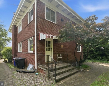 1104 S Cleveland Street - Photo Thumbnail 21