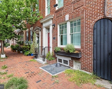 617 Pine Street - Photo Thumbnail 2