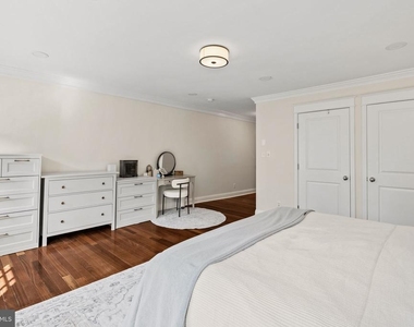 617 Pine Street - Photo Thumbnail 47